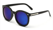 Load image into Gallery viewer, Designer Ladies Round Sunglasses